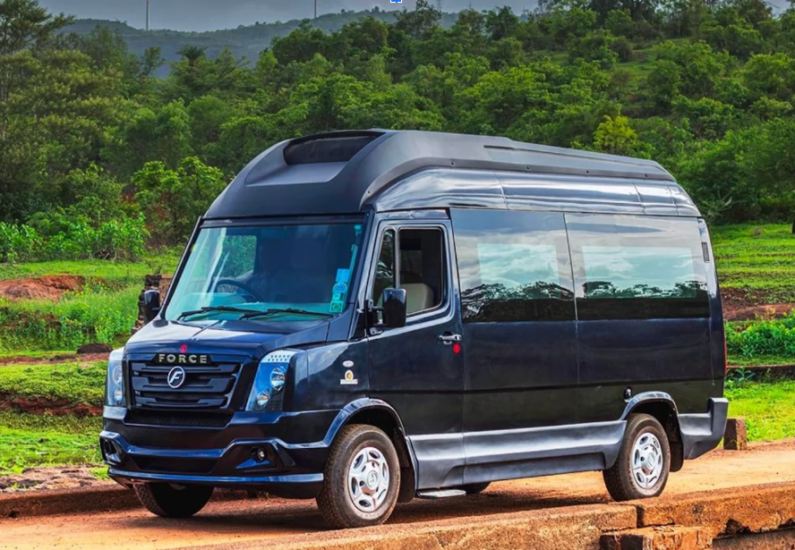 Your Perfect Ride: Choosing the Right Tempo Traveller for Your upcoming Trip